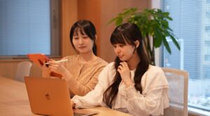 「支える仕事は、もう終わり。」年収1,000万円へ。お陽さまテックのえねこ、”営業アシスタントから事業の中核へ”進化するカスタマーサクセスを募集