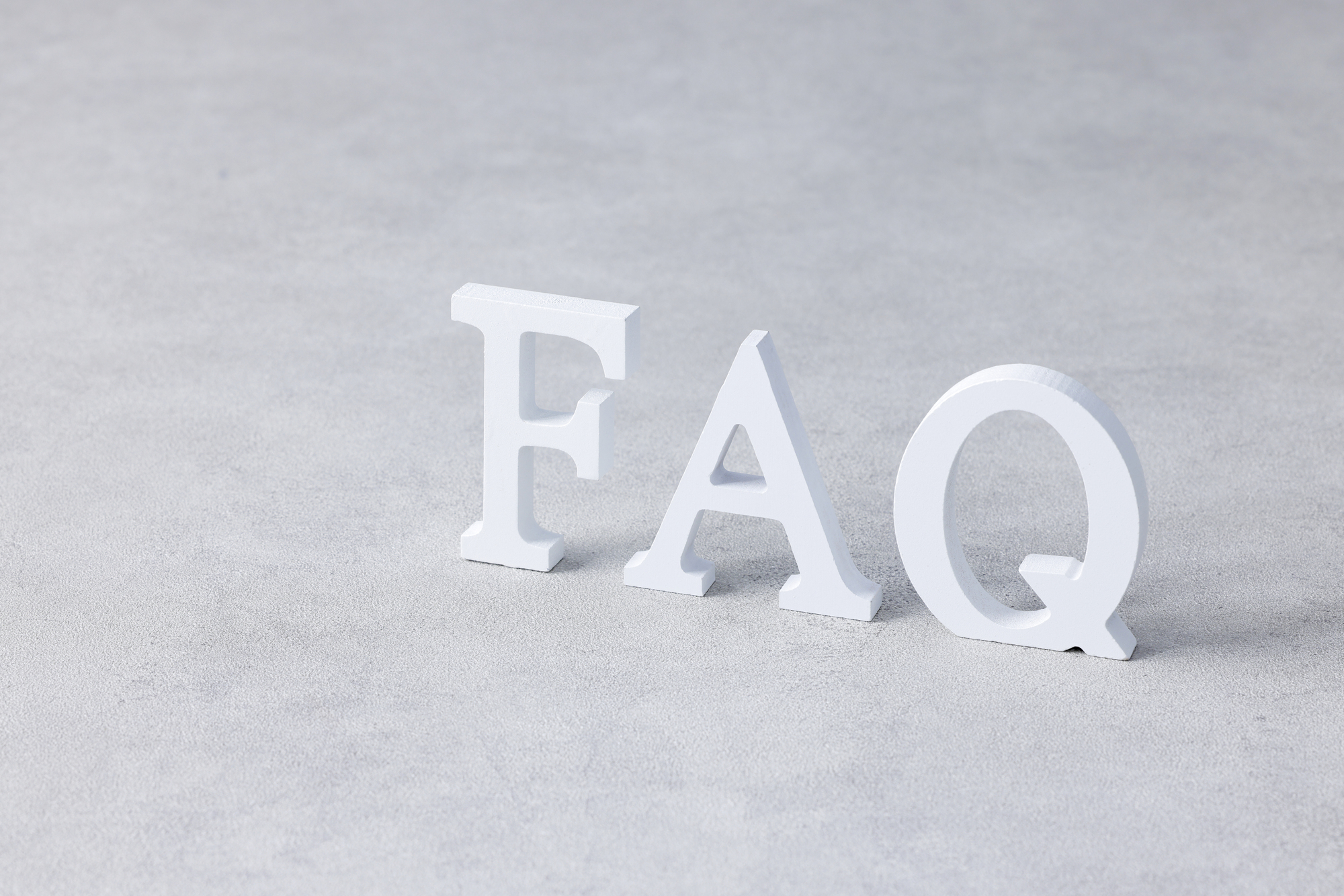 FAQと書かれたブロック