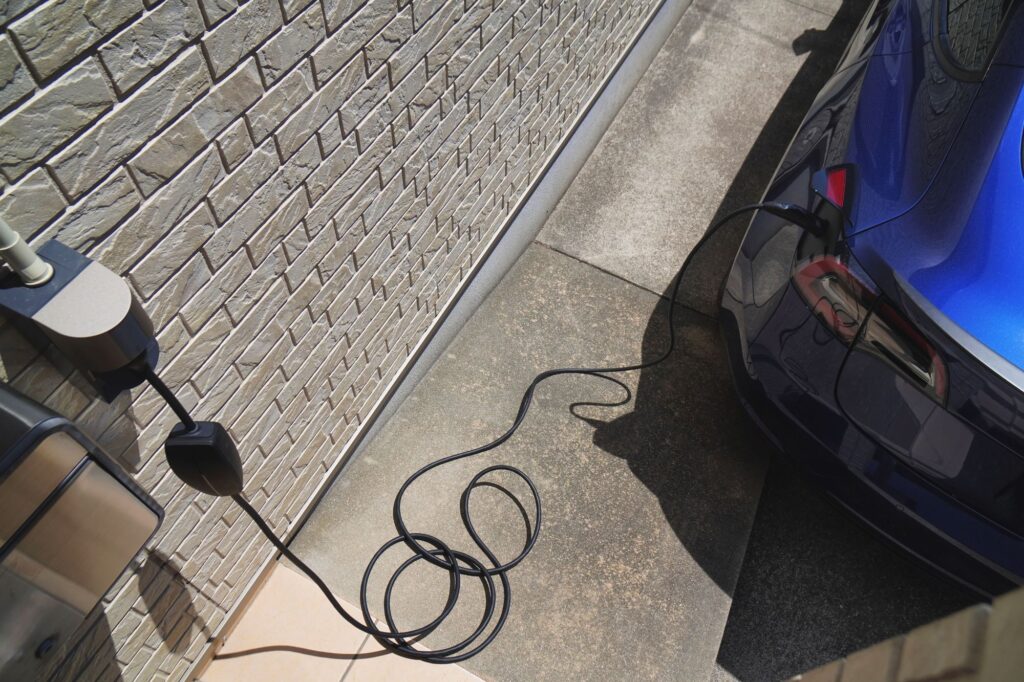 電気自動車の充電